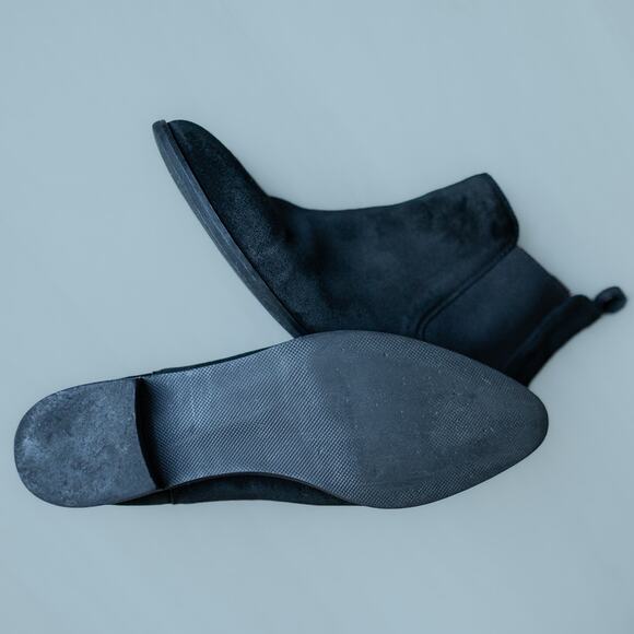 FRAU Women’s Suede Chelsea Boots Black Slip-On Classic Ankle Boots US 8 - Picture 6 of 9